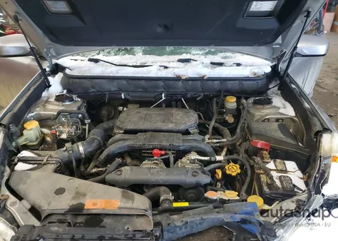 2011 Subaru Outback 2.5I Limited из США, поврежденный, VIN 4S4BRCLC9B3351654